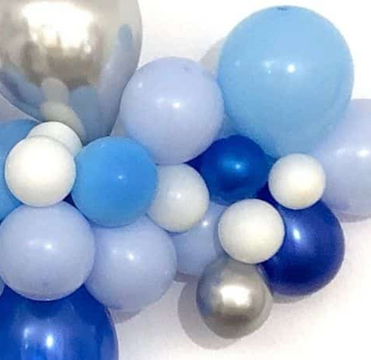 Globos tonalidades azul y plata