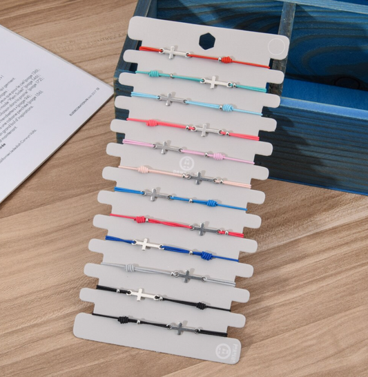 12 Pulseras de Colores con Cruces