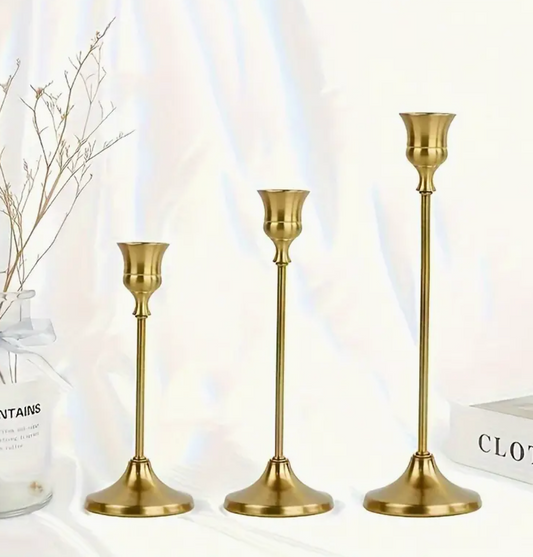 Candelabros vintage dorado