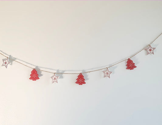 Guirnalda pinos y estrellas