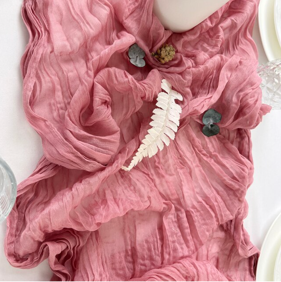 Camino de mesa gasa color rosado