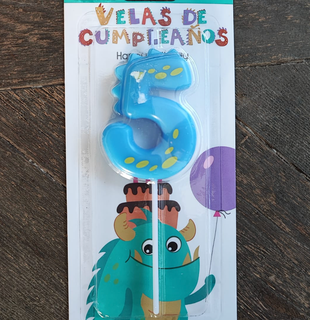 Vela dinosaurio 5