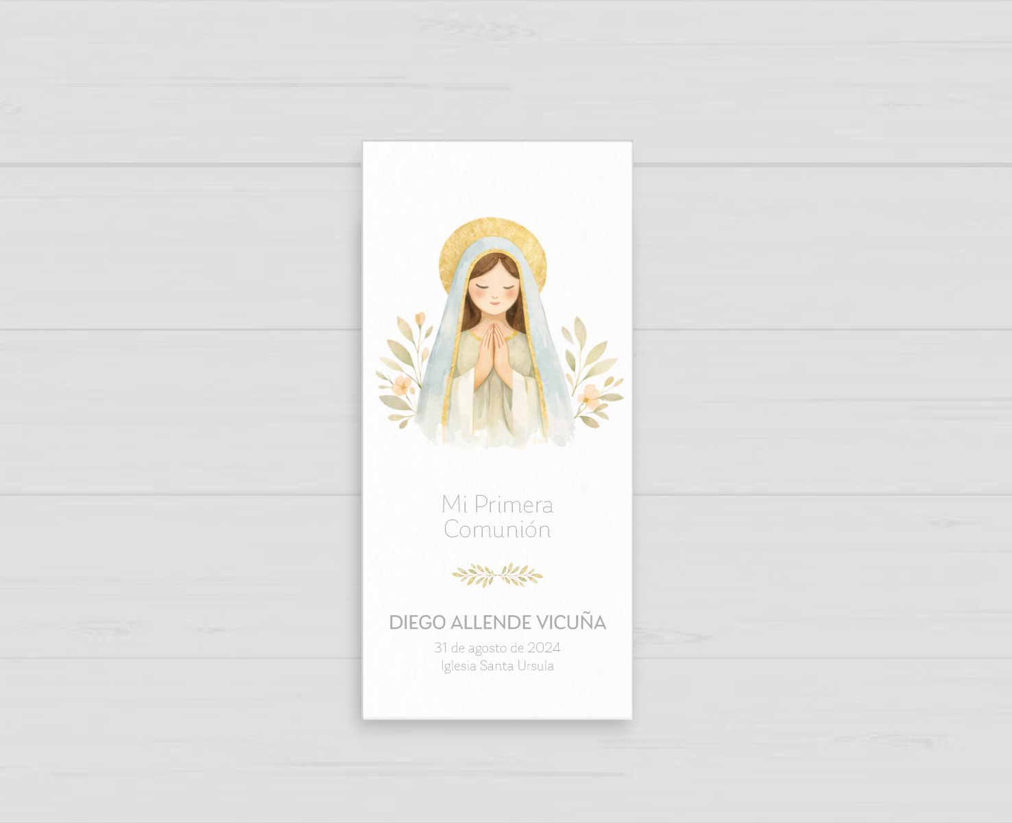Santito de primera comunión de la Virgen en calma, recuerdo personalizado