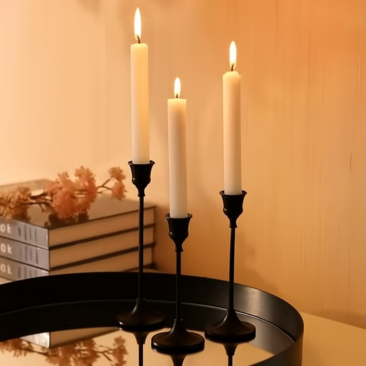 Candelabros vintage negro